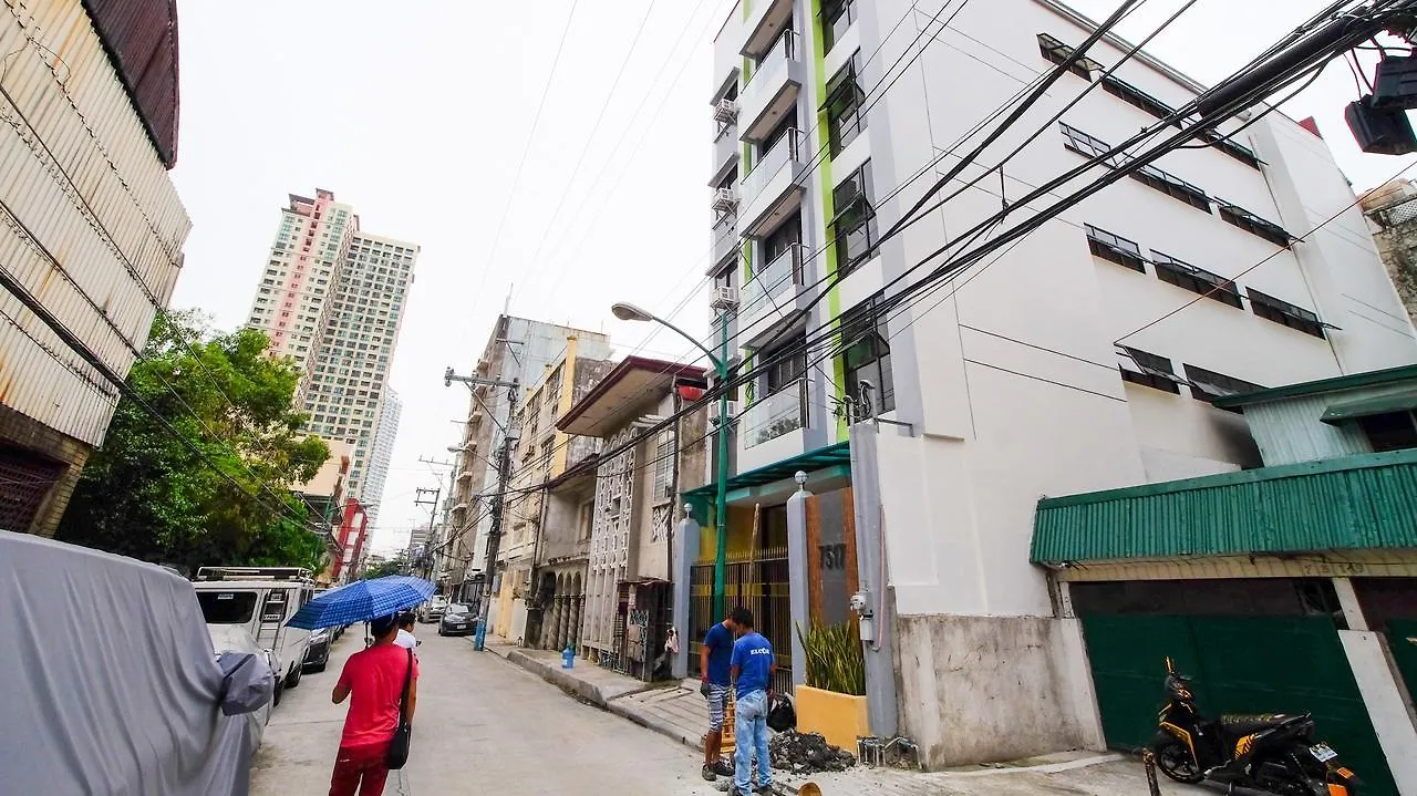 ** Hotel Zen Rooms Time Travellers Makati Makati City Philippines