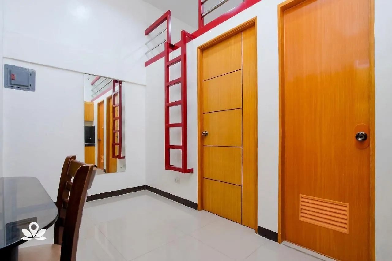 ** Hotel Zen Rooms Time Travellers Makati Makati City Philippines