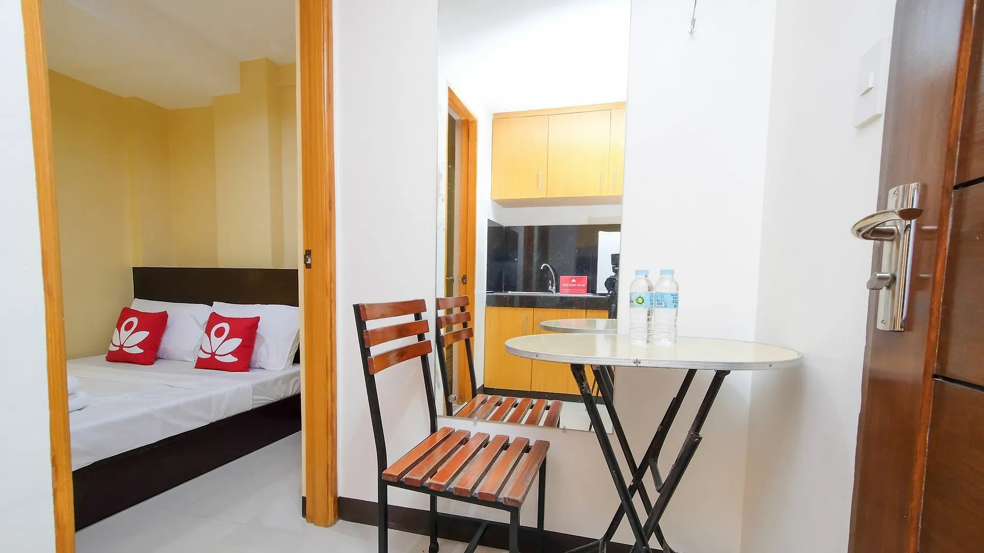 Zen Rooms Time Travellers Makati Makati City Hotel